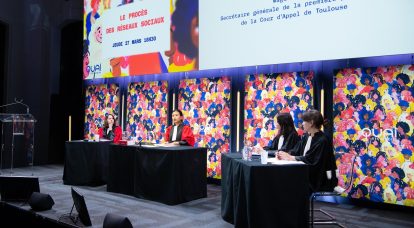 Le tribunal du Quai des Savoirs : les réseaux sociaux sur le banc des accusés